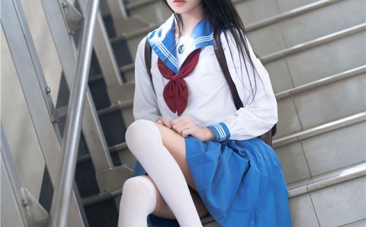 桜桃喵 地铁JK [33P-527MB]